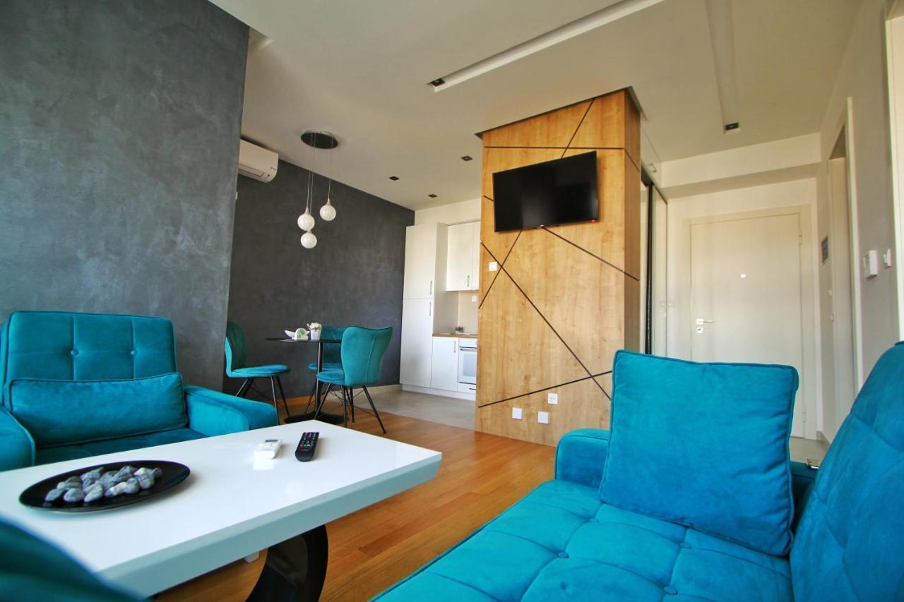 Downtown Apartment บันยาลูกา ภายนอก รูปภาพ